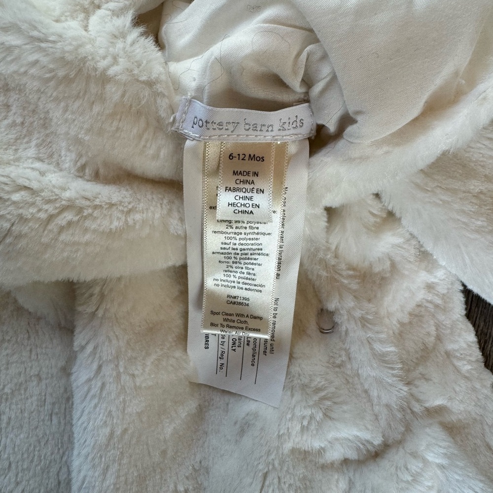 Pottery Barn Kids Cream Unicorn Hooded Fleece Costume with Gold Horn - Picture 3 of 5